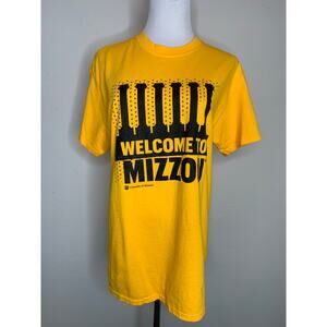Welcome to Mizzou Gold T Shirt w Columns Design Size Medium